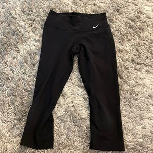 nike cabri leggings in size x-small